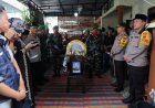 Kapolda Sumut Melayat ke Rumah Duka Alm Serda Syaiful Anwar