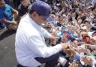 Kegembiraan Warga Subang Bertemu Prabowo, Doakan Menang Satu Putaran