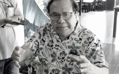Rizal Ramli Dimakamkan di Tempat yang Sama dengan Sang Istri di TPU Jeruk Purut