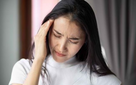 Penyebab Wanita Lebih Sering Sakit Kepala Dibanding Pria