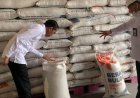 Jokowi disambut Antusias di Gudang Bulog SulutGo, Semakin Yakin Akan Lanjut Bansos Beras Usai Juni