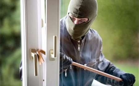 Demi Judi Slot, Pelajar Curi Uang Rp 10 Juta di Toko Kelontong, Aksinya Terekam CCTV
