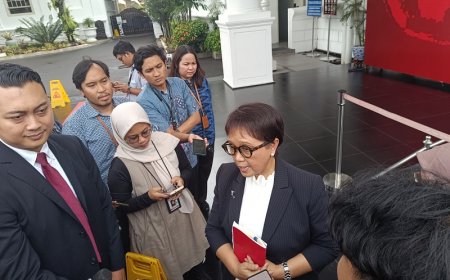 Menlu Retno Mundur Dari Menteri, Retno: Nilai Saja Dari Intensitas Saya Bekerja