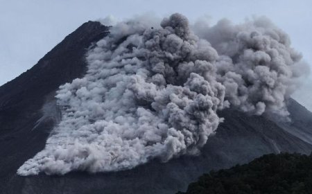 Gunung Merapi Kembali Semburkan Awan Panas Guguran, BPPTKG Masih Tetapkan Level Siaga