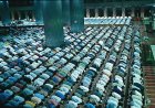 Bulan Suci Ramadan: Menggali Kebaikan dan Kebahagiaan Melalui Amalan