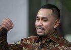 Adam Deni Jalani Sidang Dakwaan, Ahmad Sahroni: Hadir Dong, Biar Adam Tau Diri
