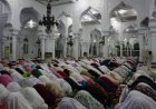 Rumah atau Masjid? Pilihan Bijak Wanita dalam Menjalankan Salat Tarawih