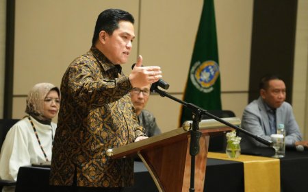Semen Padang, PSBS Biak dan Malut United Promosi, Erick Thohir: Liga 1 Musim Depan Semakin Menarik
