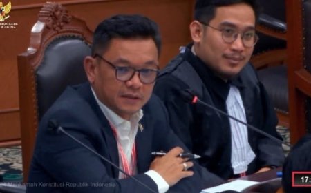 Ramai Bansos Disebut Bantuan dari Jokowi, Ace Hasan: Ya Masa Bantuan dari Menko?