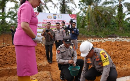 Kapolda Sumut Resmikan Pembangunan Rumah Dinas Polres Labusel