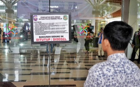 Tunggak Pajak Hingga Rp250 Milyar Lebih, Pemko Medan Segel Mall Centre Point