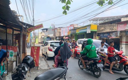 Maling Motor Berpistol Lepaskan 3 Tembakan saat Dikepung Warga di Bekasi