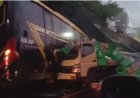 Truk Boks Tabrak Bus di Ciamis, Sopir Terluka Muatan Berserak di Jalan