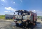 Penertiban Bangunan Gudang di Jalan H Anif Sampali Ricuh, Mobil Damkar Dibakar Massa