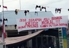 Kades yang Diduga Selingkuh tak Dicopot, Warga Gantungi Bra di Kantor Desa Serapuh Asli