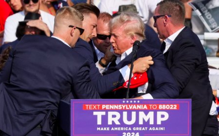 Calon Presiden AS Donald Trump Ditembak Saat Gelar Kampanye