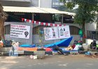 Membandel, Pengungsi WNA Kembali Gelar Tikar di Depan UNHCR, Jaksel