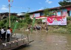Haru, Warga Aur Upacara HUT RI di Sungai: Lokasi Langganan Banjir