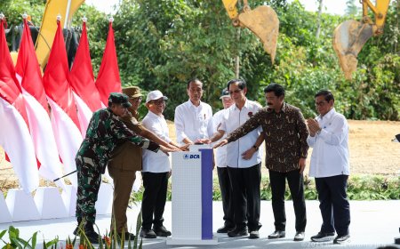 Groundbreaking Kantor BCA di IKN, Jokowi: Pasti Menguntungkan