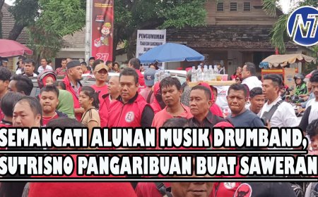 Semangati Alunan Musik Drumband, Sutrisno Pangaribuan Buat Saweran
