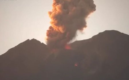 4 Desa di Lumajang Diguyur Hujan Abu Pasca Gunung Semeru 2 Kali Meletus