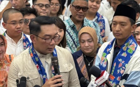 Bacagub Jakarta Ridwan Kamil Kunjungi Markas TKN Fanta