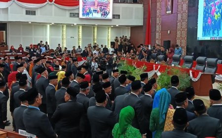 99 Anggota DPRD Sumut Periode 2024-2029 Dilantik, 1 Ditunda