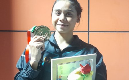 Azzahra Atlet Sulteng Menjadi yang Tercepat di Cabor Renang 200 Meter Gaya Bebas Putri