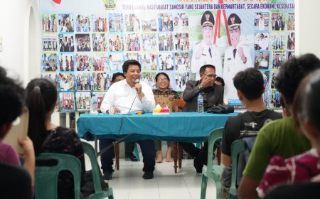 Sebelum Cuti Kampanye, Bupati Samosir Vandiko Timotius Gultom Resmikan Sekretariat Mahasiswa Asal Samosir