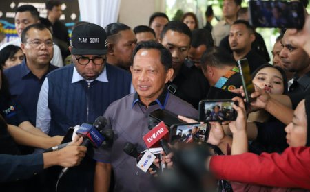 ⁠Bagaimana Nasib Pilgub Malut Usai Cagub Benny Laos Meninggal Akibat Speedboat Meledak
