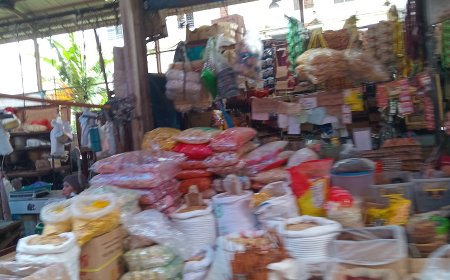Kenaikan Harga Beras dan Pangan di Pasar MMTC, Anak Kos Keluhkan Beban Hidup Kian Berat