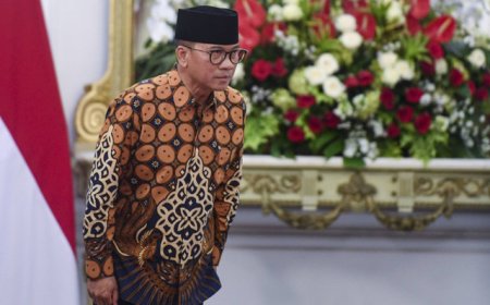 Polemik Mendes Gerakkan Massa untuk Haul Ibundanya: Beredar WA Arahan Seskab