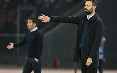Hasil dan Jadwal Piala Liga Inggris 2024, Van Nistelrooy Jalani Debut Latih Man United Vs Leicester