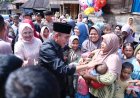 Kampanye ke Kampung Istri di Desa Pagur, Edy Janji Bakal Perbaiki Jalan