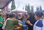 Warga Samosir Berebut Beli Bahan Pangan Murah Jelang HBKN