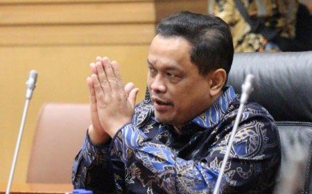 DPR Dukung Kebijakan Perlindungan Industri Tekstil soal Sritex Pailit