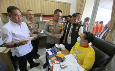 Dijadikan Markas Judi Online, Polisi Grebek Rumah di Cengkareng: Sindikat Kamboja