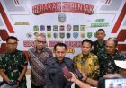 Pj Gubernur Agus Fatoni dan 4.500 Relawan Ikrar Perangi Narkoba di Sumut