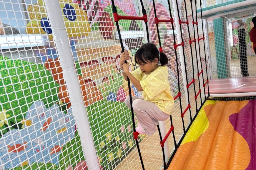 Sun Plaza Pusat Perbelanjaan yang Sediakan Wahana Bermain Anak