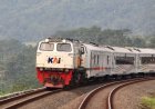 Seorang Siswa SMA Terserempet Kereta saat Buat Konten