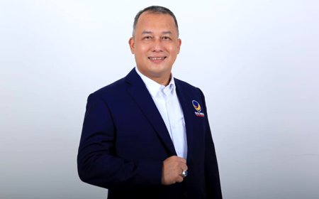 Polemik Pemasangan Pagar Laut, DPR Minta Prabowo Evaluasi Menteri Trenggono
