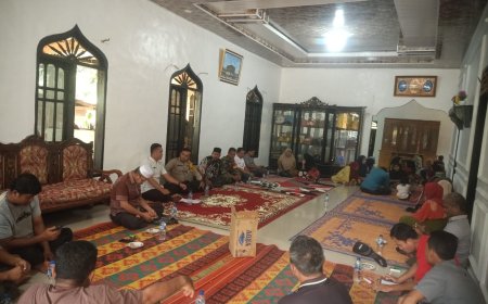 Bhabinkamtibmas Polsek Barteng Hadiri Musrenbang Desa Padang Garugur Tonga 2025