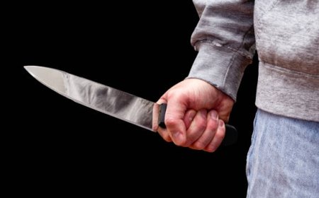 Pengemudi Ojek Online Ditikam, Ternyata Ini Penyebabnya