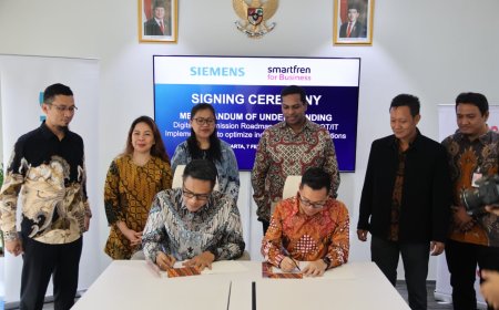 Smartfren for Business dan Siemens Jalin Kemitraan Strategis untuk Kembangkan Solusi Smart Manufacturing