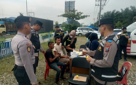 Operasi Keselamatan Toba 2025, Polres Langkat Tes Urine Pengemudi Bus dan Betor