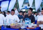 Rico-Zakiyuddin Buka Puasa Bersama Relawan dan Kawan-kawan