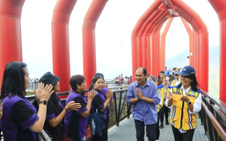 Wamen PU Apresiasi Pemkab Samosir Dalam Pengelolaan Sementara Aset Objek Wisata