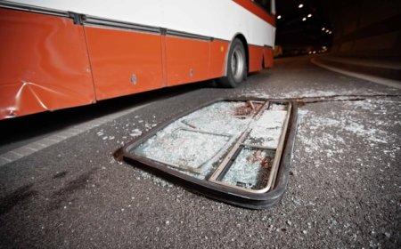 Bus Jemaah Umrah Indonesia Kecelakaan di Wadi Qudeid Saudi, 6 WNI Tewas