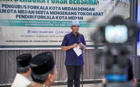 Buka Puasa Bersama Pengurus Forkala, Rico Waas: Berbaktilah Kepada Orangtua Selagi Masih Hidup