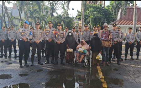 Siswa Setukpa Angkatan 54 Gelombang Satu Turun ke Jalan Berbagi Sembako ke Masyarakat Kota Medan